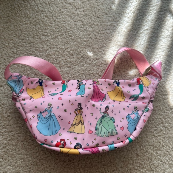 Stoney Clover Lane Disney - Never Stop Dreaming Princess Fanny bag - Picture 5 of 8